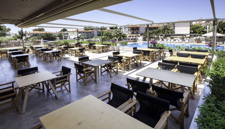 Simeon Hotel