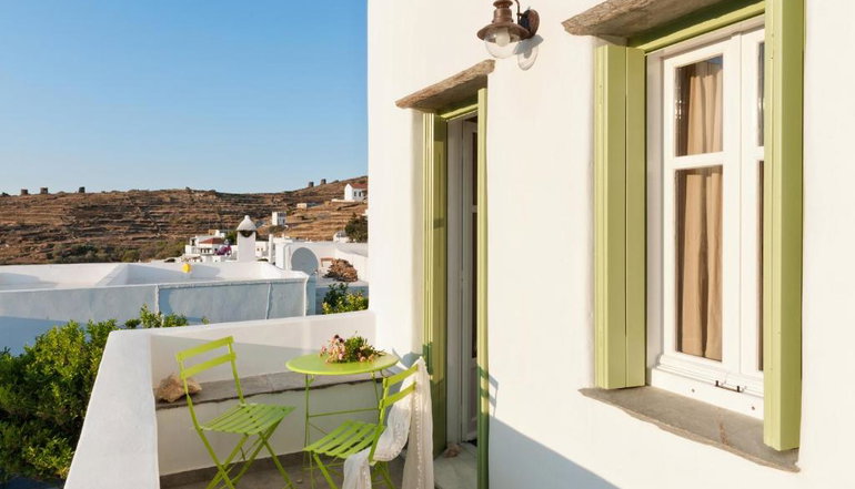 Skaris Guesthouse
