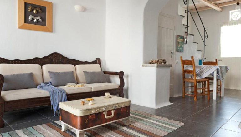 Skaris Guesthouse