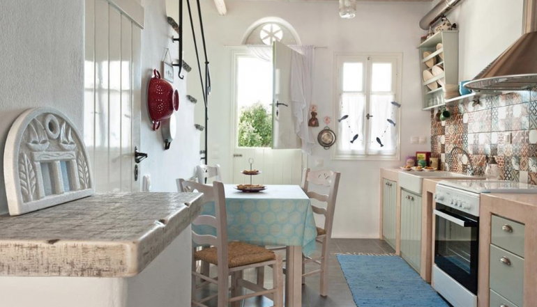 Skaris Guesthouse