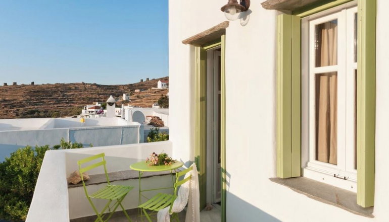 Skaris Guesthouse