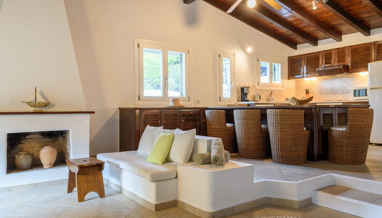 Skiathos Holidays Suites & Villas - Βρομόλιμνος, Σκιάθος