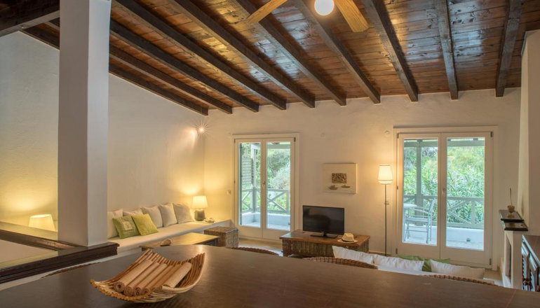 Skiathos Holidays Suites & Villas - Βρομόλιμνος, Σκιάθος