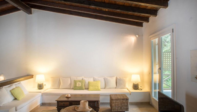Skiathos Holidays Suites & Villas - Βρομόλιμνος, Σκιάθος