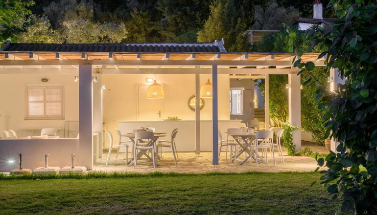 Skiathos Holidays Suites & Villas - Βρομόλιμνος, Σκιάθος
