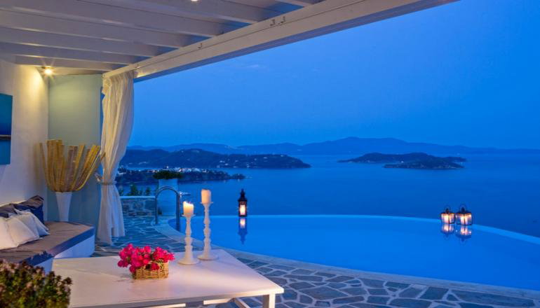 4* Kivo Art & Gourmet Hotel