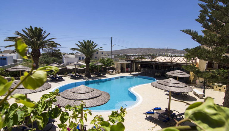 Smaragdi Hotel