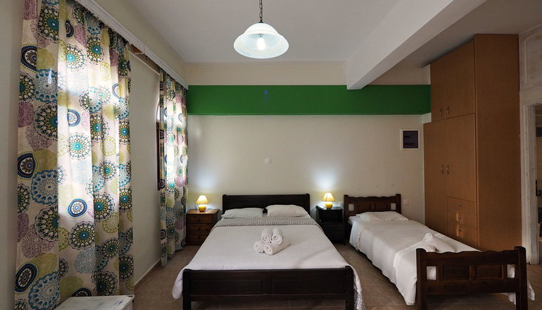 Sofia Limeni Apartments