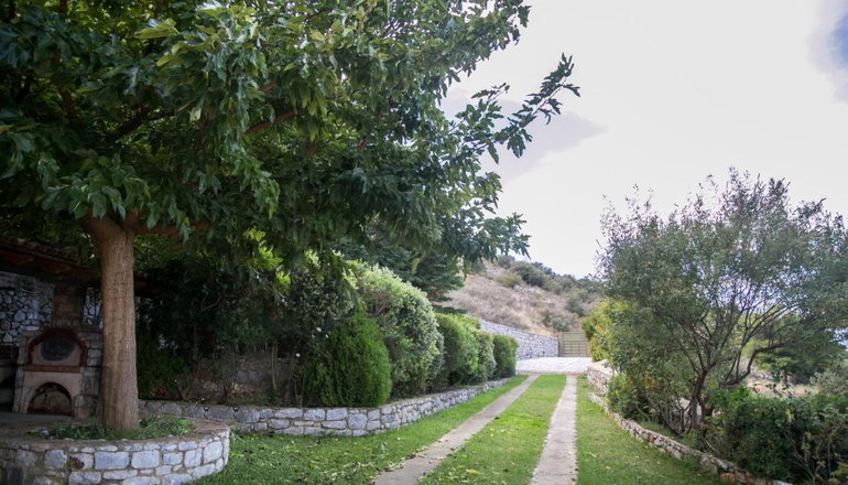 Sofia Limeni View