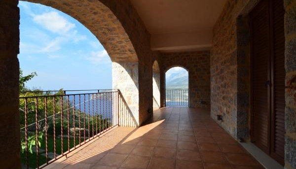 Sofia Limeni View