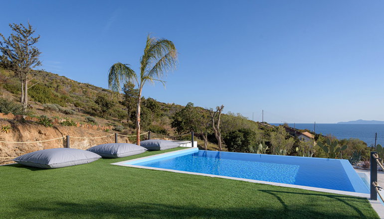 Sounio Black Villa by Bill & John Apartments Athens