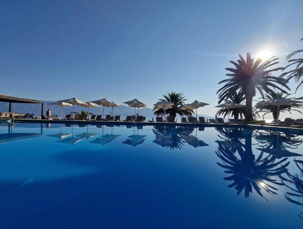 4* Long Beach Resort Hotel - Αίγιο