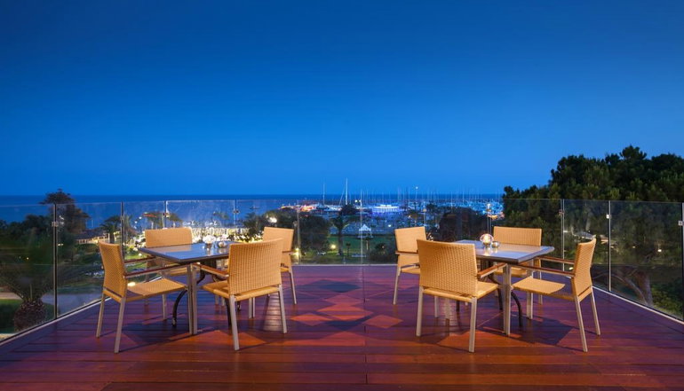 5* St Raphael Resort