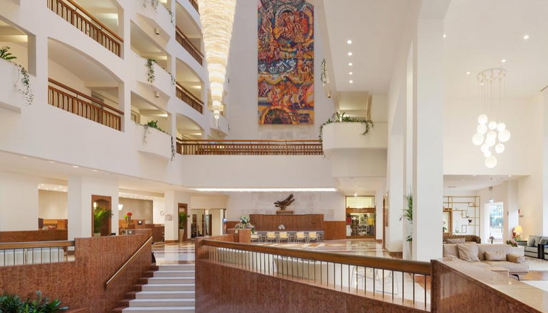 5* St Raphael Resort