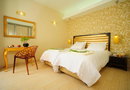 Steris Elegant Beach Hotel & Apartments