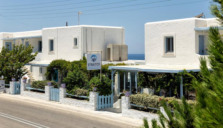 Stratos Apartments & Studios