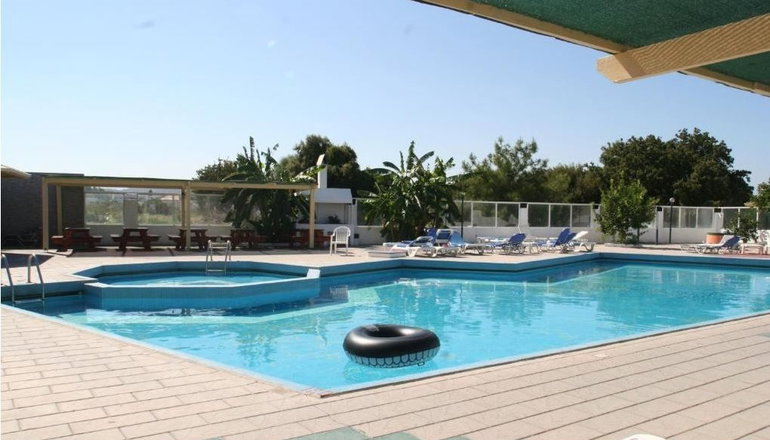 Summer Dream Hotel