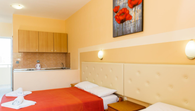 Summer Memories Hotel