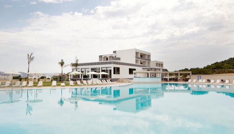 4* Evita Resort Hotel