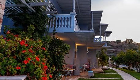 Sunny Place Resort - Δορούφι, Πόρτο Χέλι