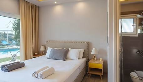 Sunny Place Resort - Δορούφι, Πόρτο Χέλι
