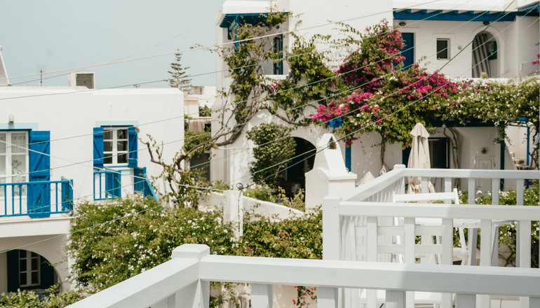 Sunrise Paros by Mr and Mrs White - Νάουσα, Πάρος