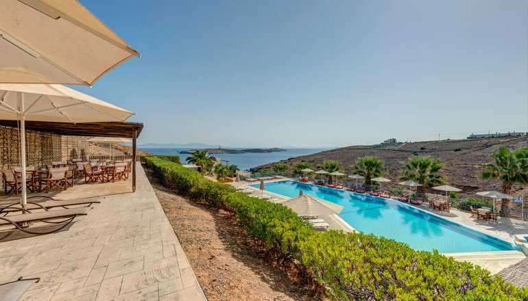 Sunrise Beach Suites - Αζόλιμνος, Σύρος