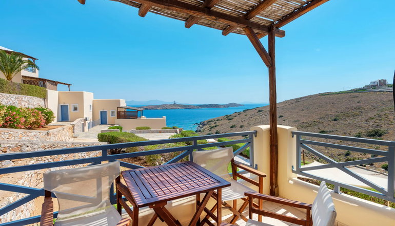 Sunrise Beach Suites - Αζόλιμνος, Σύρος