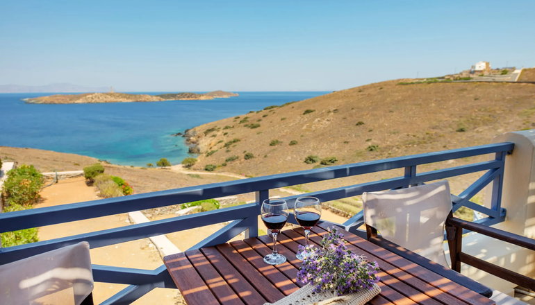 Sunrise Beach Suites - Αζόλιμνος, Σύρος