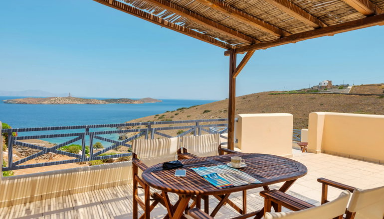 Sunrise Beach Suites - Αζόλιμνος, Σύρος