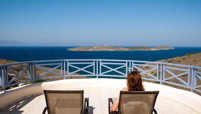 Sunrise Beach Suites - Αζόλιμνος, Σύρος