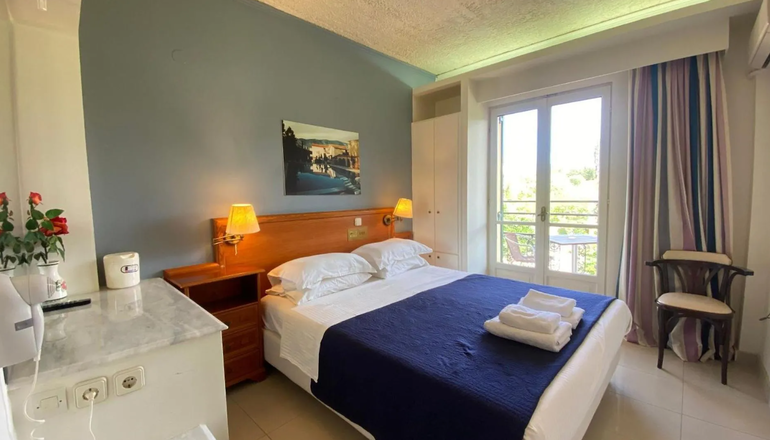 Sunrise Inn Hotel - Κουντουράτα, Κεφαλονιά