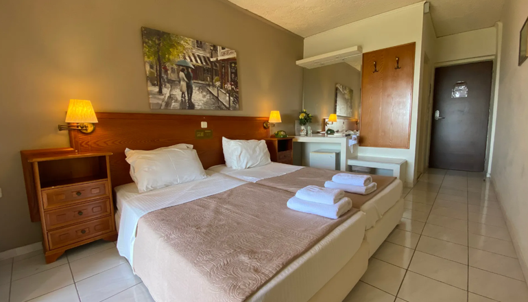 Sunrise Inn Hotel - Κουντουράτα, Κεφαλονιά