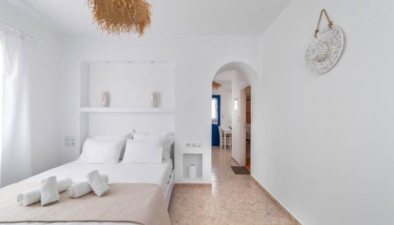 Sunset Studios Andros Island