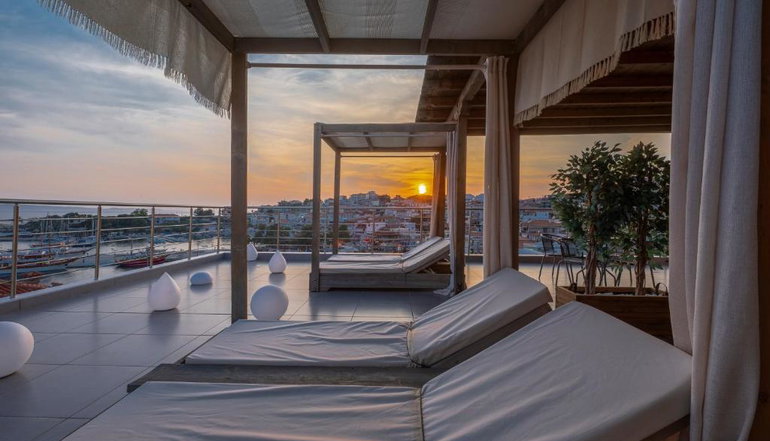 Sunshine Apartments