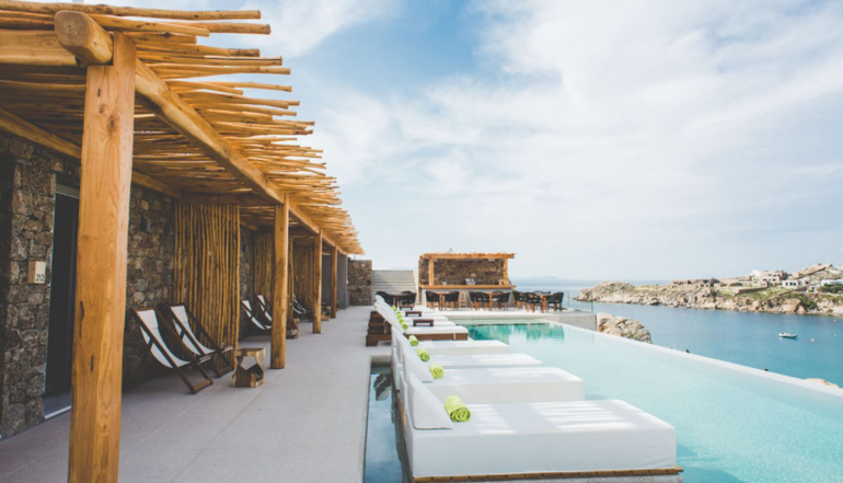 Super Paradise Suites