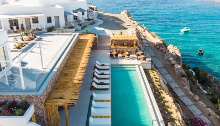 Super Paradise Suites