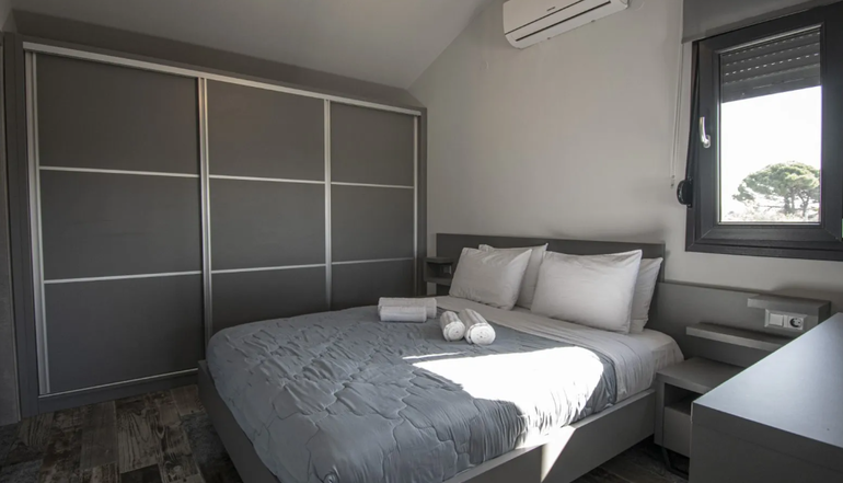TheaSea Luxury Suites - Νέα Καλλικράτεια, Χαλκιδική