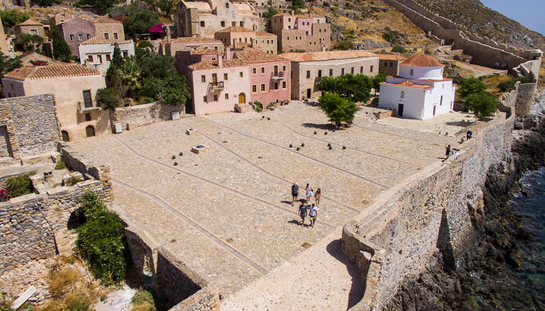 Theophano Art Hotel