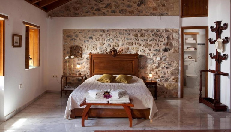 Theophano Art Hotel
