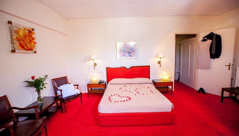 Theoxenia Hotel