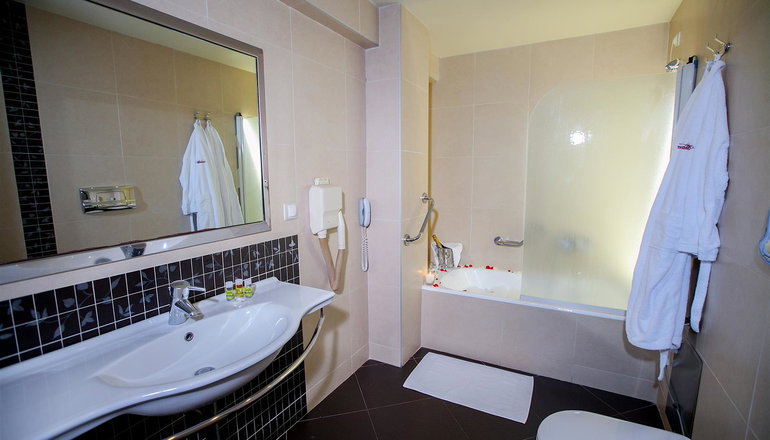 Theoxenia Hotel