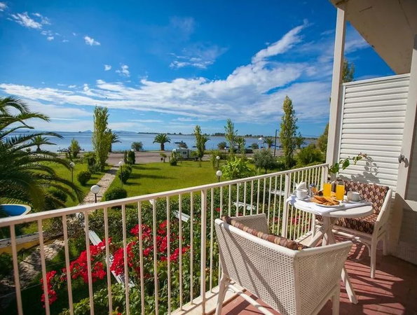 Theoxenia Hotel
