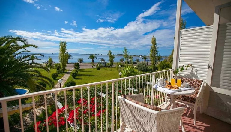 Theoxenia Hotel