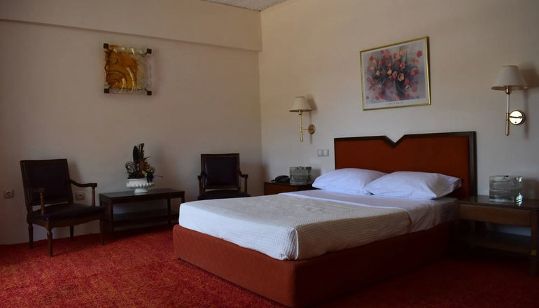 Theoxenia Hotel