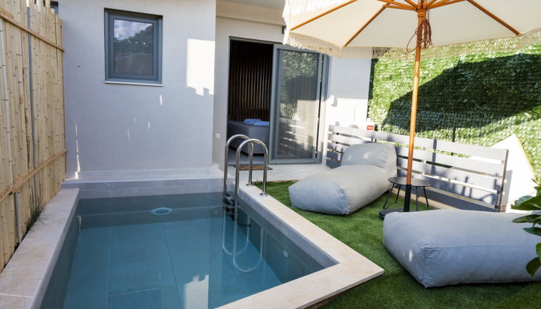 Theros Suites - Διμηνιό, Κόρινθος