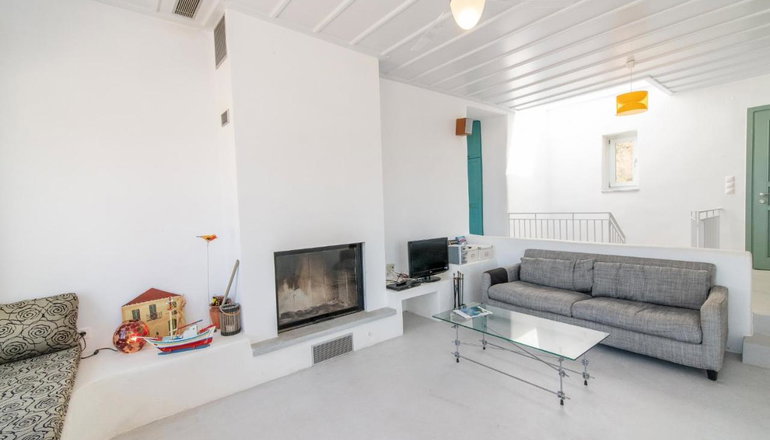 Villa Rosa Maria by Tinian Collection