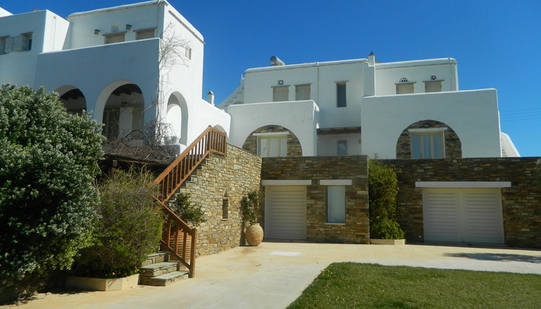 Grace Villas by Tinos Residencies