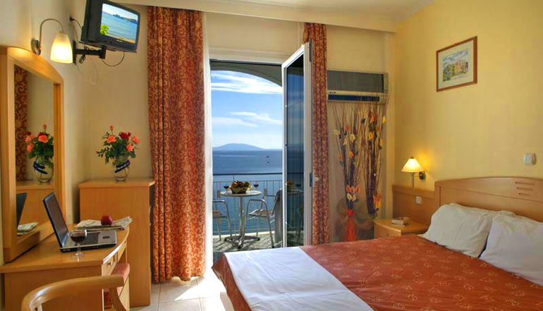 Tolo Hotel