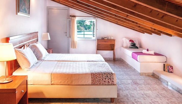 Tomato Beach Hotel, Σκιάθος